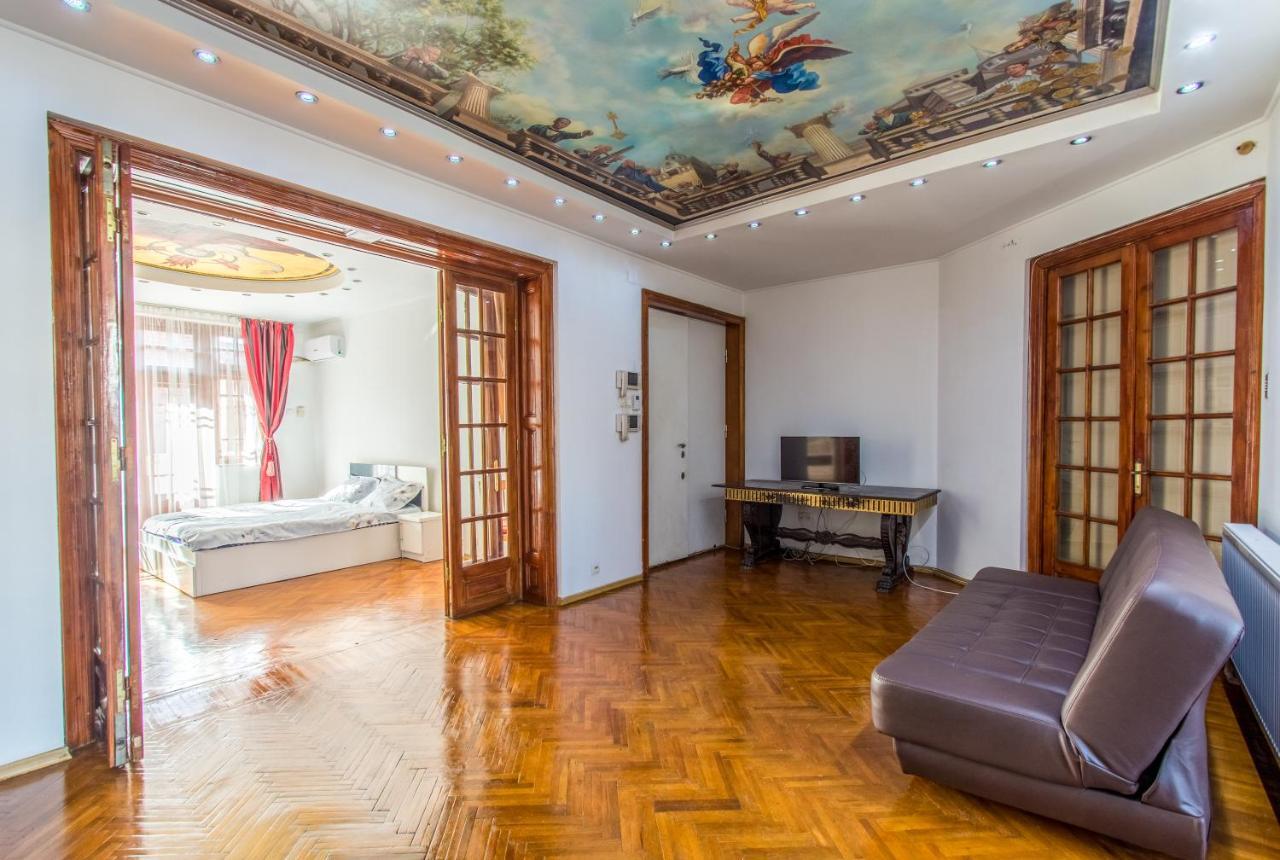 Apartment Faryna Bucureşti Ngoại thất bức ảnh